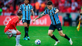 Besozzi receberá oportunidade entre os titulares diante do Athletico. (Foto: Lucas Uebel / Grêmio FBPA)