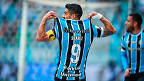 Suárez fica a 1 gol de atingir primeira bonificação por gols com a camisa do Grêmio