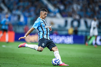 Pavón lidera assistências do Grêmio em 2025. (Foto: Lucas Uebel / Grêmio FBPA)