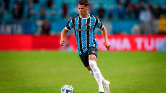 Zinho, que estava emprestado ao Portimonense, foi comprado pelo clube português de forma antecipada. (Foto: Lucas Uebel / Grêmio FBPA)