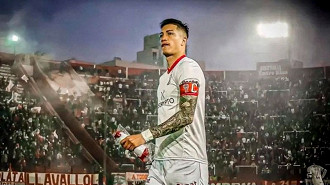 Lucas Merolla é destaque e capitão do Huracán, da Argentina. (Foto: Instagram)