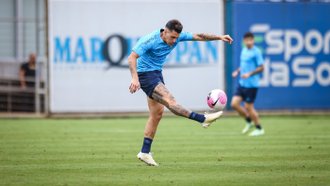 Renato deve mudar time do Grêmio diante do Atlético-GO; Veja as prováveis escalações Renato deve mudar time do Grêmio diante do Atlético-GO; Veja as prováveis escalações