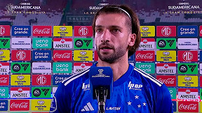 Grêmio abre negociação por centroavante do Cruzeiro 