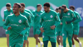 Grêmio analisa contratação de Marcos Rocha, do Palmeiras