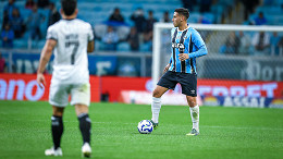 Grêmio terá mudanças na escalação diante do Vitória; Veja provável time Grêmio terá mudanças na escalação diante do Vitória; Veja provável time