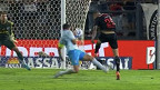 Roubar o Grêmio virou protocolo, protestam torcedores com faixa em frente à CBF