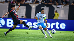 Veja a nota oficial do Grêmio criticando a arbitragem por erros graves contra o clube Veja a nota oficial do Grêmio criticando a arbitragem por erros graves contra o clube