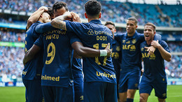 Grêmio venceu apenas cinco de 13 jogos como mandante no Brasileirão 2025 Grêmio venceu apenas cinco de 13 jogos como mandante no Brasileirão 2025