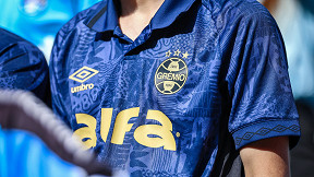 Salários dos jogadores do Grêmio serão quitados por empresário, diz jornalista