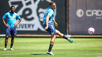 Grêmio deve ter novo ataque titular contra o São Paulo