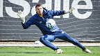 Botafogo quer tirar goleiro do Grêmio, diz portal