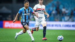 Marcos Rocha faz revelação após precisar ser substituído em Bahia x Grêmio Marcos Rocha faz revelação após precisar ser substituído em Bahia x Grêmio