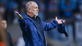 Grêmio mira técnico de Seleção Brasileira para 2026, diz portal