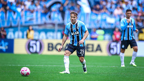 Arthur toma decisão sobre permanência e direção do Grêmio é avisada