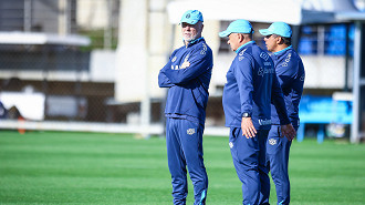 Grêmio toma decisão e já tem duas saídas definidas para 2026