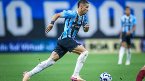 Grêmio recebe proposta inacreditável pelo atacante Alysson