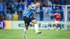 Grêmio já sabe quando pagará dívida MILIONÁRIA que tem com Braithwaite Grêmio já sabe quando pagará dívida MILIONÁRIA que tem com Braithwaite