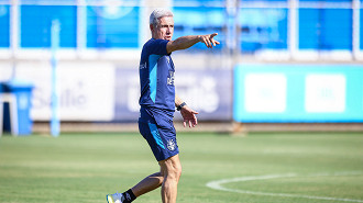 Grêmio ganha reforço de peso para a pré-temporada e anima Luís Castro Grêmio ganha reforço de peso para a pré-temporada e anima Luís Castro