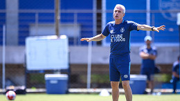 Grêmio quer fazer uma limpa no elenco e mais de 15 jogadores devem sair; veja