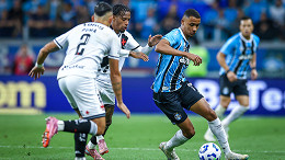 Grêmio bate o martelo e pede bolada milionária para vender André Henrique