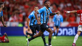 Os 12 jogadores que marcaram gol em GreNal tanto pelo Grêmio como pelo Inter