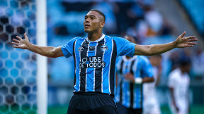 Artilheiro do Grêmio, Carlos Vinícius tem números incríveis no Brasileirão; veja Artilheiro do Grêmio, Carlos Vinícius tem números incríveis no Brasileirão; veja