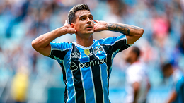 Após recuo do Toronto FC, outro clube quer tirar Cristaldo do Grêmio Após recuo do Toronto FC, outro clube quer tirar Cristaldo do Grêmio