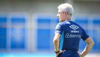 Grêmio deve ter desfalque de peso para enfrentar o Atlético-MG; veja a provável escalação Grêmio deve ter desfalque de peso para enfrentar o Atlético-MG; veja a provável escalação