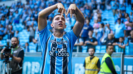 Veja a previsão de retorno do meia Monsalve ao time do Grêmio Veja a previsão de retorno do meia Monsalve ao time do Grêmio