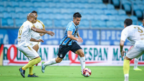 O valor que Aravena ainda pode render ao Grêmio