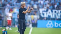 Veja tudo que Luís Castro falou após a goleada do Grêmio no GreNal 450 Veja tudo que Luís Castro falou após a goleada do Grêmio no GreNal 450