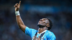 Vai renovar? Amuzu vive grande fase no Grêmio e tem sonho de jogar a Copa do Mundo