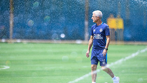 Luís Castro detona o calendário e cita próximo adversário do Grêmio
