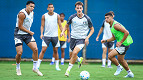 Com desfalques, Grêmio volta aos treinos e se prepara para enfrentar o Palmeiras