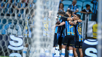 Grêmio recebe convite para disputar torneio na Europa; entenda Grêmio recebe convite para disputar torneio na Europa; entenda