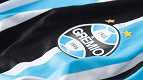 Grêmio prepara mais quatro jovens da base para subirem ao time profissional Grêmio prepara mais quatro jovens da base para subirem ao time profissional