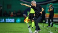 Grêmio negocia realização de amistosos com clube brasileiro Grêmio negocia realização de amistosos com clube brasileiro