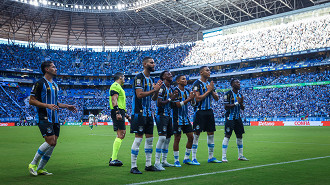 O primeiro desfalque CONFIRMADO do Grêmio para encarar o Athletico na próxima rodada do Brasileirão O primeiro desfalque CONFIRMADO do Grêmio para encarar o Athletico na próxima rodada do Brasileirão