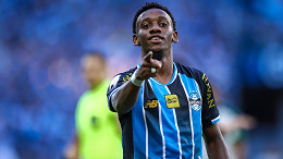Gabriel Mec abre o jogo após marcar primeiro gol pelo profissional do Grêmio
