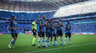 Vidente joga as cartas e dá a real sobre resultado de Athletico-PR x Grêmio Vidente joga as cartas e dá a real sobre resultado de Athletico-PR x Grêmio