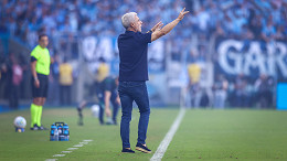 Com diversos desfalques, veja a provável escalação do Grêmio para enfrentar o Athletico-PR na Arena da Baixada
