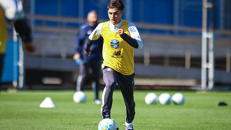 Grêmio pode ter até nove jogadores formados na base para enfrentar o Confiança nesta quinta (14)