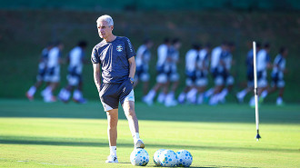 Grêmio prepara mobilização total para últimos jogos antes da Copa do Mundo Grêmio prepara mobilização total para últimos jogos antes da Copa do Mundo