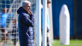 Imagina se perco mais um, diz Luís Castro sobre desfalques na zaga do Grêmio Imagina se perco mais um, diz Luís Castro sobre desfalques na zaga do Grêmio