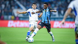 Joia milionária do Grêmio sofre pênalti e vira destaque da Seleção Sub-20 em partida contra o Chile