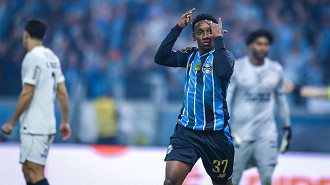 Grêmio amplia investimento nas categorias de base; entenda Grêmio amplia investimento nas categorias de base; entenda