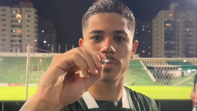 Goiás define pedida para negociar lateral-direito alvo do Grêmio