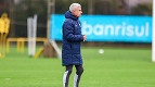 Provável escalação do Grêmio: Luís Castro prepara mudanças para decisão contra o Bolívar Provável escalação do Grêmio: Luís Castro prepara mudanças para decisão contra o Bolívar