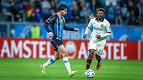 Volante do Grêmio se diz envergonhado após eliminação na Sul-Americana Volante do Grêmio se diz envergonhado após eliminação na Sul-Americana