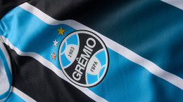 Atacante tem futuro indefinido e Grêmio discute novo empréstimo com clube uruguaio Atacante tem futuro indefinido e Grêmio discute novo empréstimo com clube uruguaio